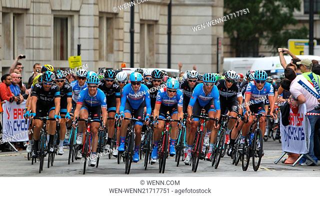 Bradley Wiggins and Mark Cavendish compete in stage 8b of the Tour of Britain in central London Featuring: Bradley Wiggins Where: London