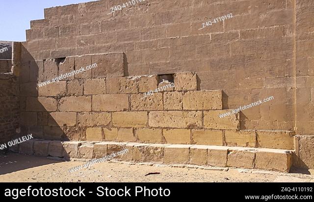Egypte, Saqqara near Cairo, New Kingdom tomb of Horemheb, the second pylon
