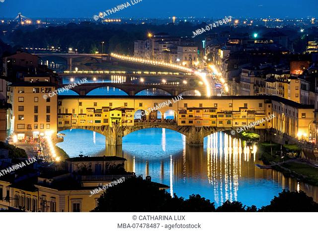 Florence, Ponte Vecchio at dusk, streetlights