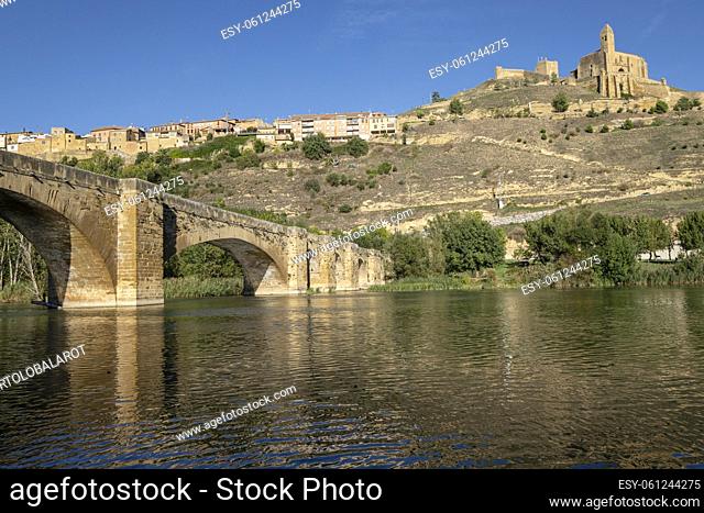 Medieval bridge over the Ebro river, San Vicente de la Sonsierra, La Rioja, Spain