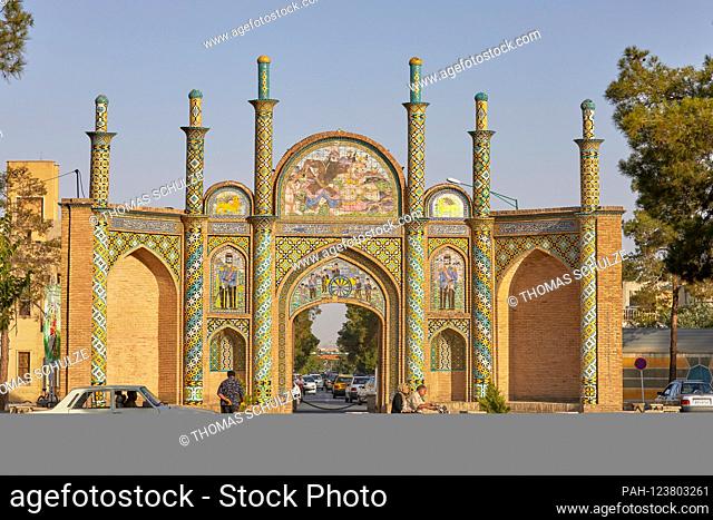 The old city gate of the city of Semnan in Iran, taken on June 19, 2017. | usage worldwide. - Semnan/Semnan/Iran