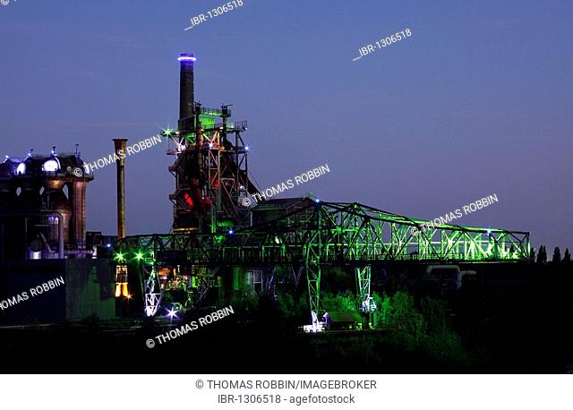 Illuminated industrial plant in the Landschaftspark Duisburg-Nord landscaped park, former steel mill Huettenwerk Meiderich, Duisburg, North Rhine-Westphalia