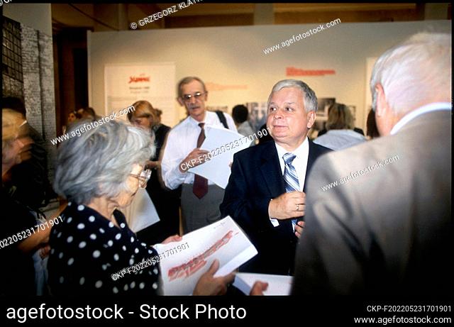 Aug 28, 2005. Lech Kaczynski, the Mayor of Warsaw, candidate for president election, visited with his wife Maria the exhibition dedicated to the origins of...