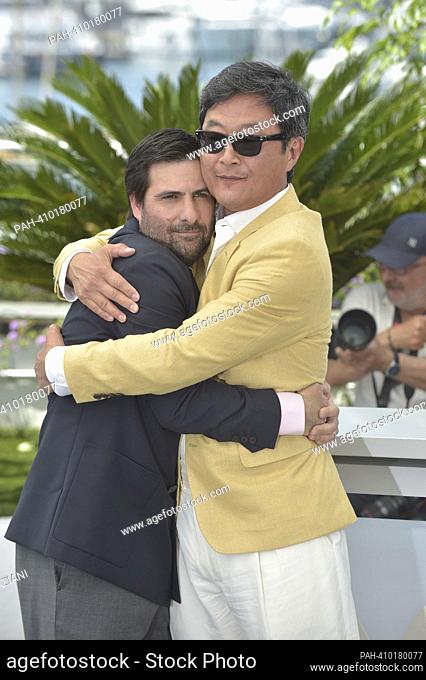 CANNES, FRANCE - MAY 24: Stephen Park, Jason Schwartzman attend the ""Asteroid City"" photocall at the 76th annual Cannes film festival at Palais des Festivals...
