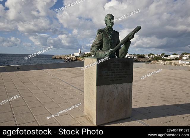 Escultura de David Glasgow Farragut, primer almirante de Estados Unidos, hijo adoptivo de CiutadellaMenorca. Balearic islands. Spain