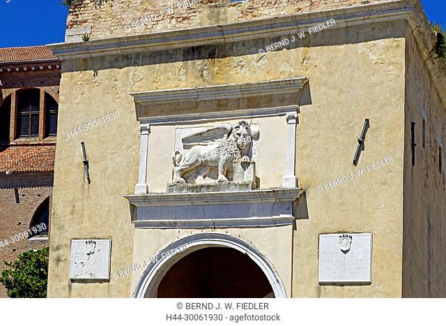 Europe, Italy, Veneto Veneto, Chioggia, Corso del Popolo, Porta Santa Maria o Porta Garibaldi, Venetian lion, building, place of interest, tourism, architecture