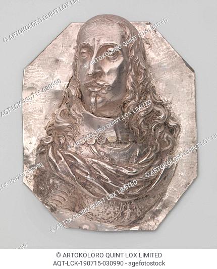 Silver plaque by Archduke Leopold Wilhelm of Habsburg (1614-1662), On an octagonal plate the bust of Archduke Leopold Wilhelm of Habsburg, high relief