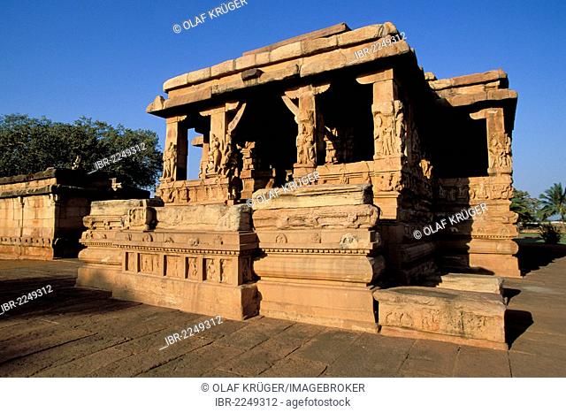 Chalukya architecture, temple, Aihole, Karnataka, India, Asia