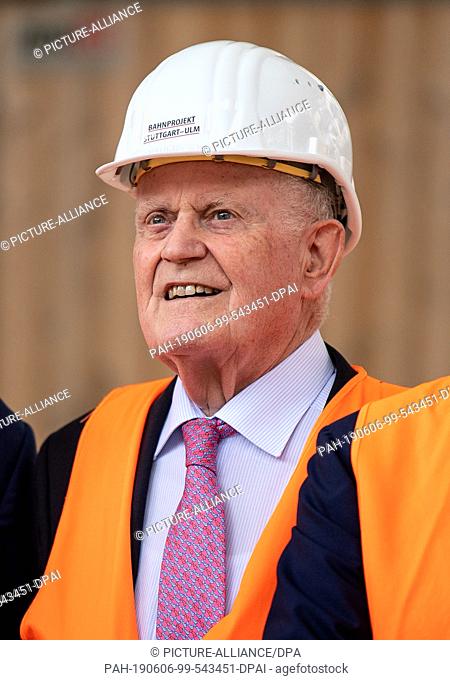 05 June 2019, Baden-Wuerttemberg, Stuttgart: Erwin Teufel, former Prime Minister of the State of Baden-Württemberg, is on the construction site for the 25th...
