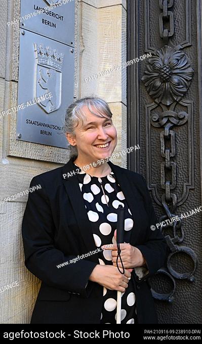 10 September 2021, Berlin: Blind criminal defense lawyer Pamela Pabst on a walk in Berlin Moabit. She and her work are the model for the blind lawyer Romy...