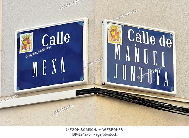 Calle Mesa - Calle de Manuel Jontoya, street signs, centre of Jaén, Andalusia, Spain, Europe