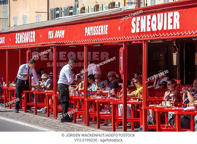 Café Senequier, Saint-Tropez, Var, Provence-Alpes-Cote d`Azur, France, Europe