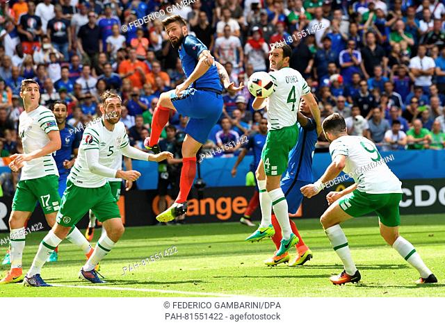 Olivier Giroud (c) of France and Ireland's Stephen Ward (l-r), Richard Keogh, John O'Sheam, Shane Long challenge for the ball during the UEFA EURO 2016 Round of...