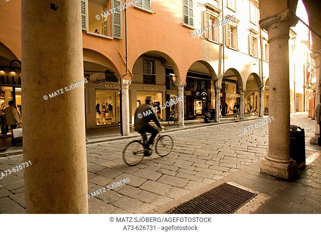 Arcades in Via (street) Rome. Mantova. Lombardy, Italyl