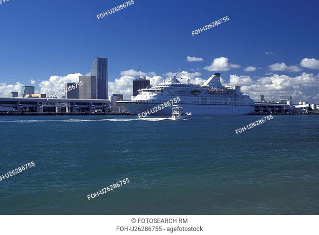 cruise ship, Miami, FL, Florida, Atlantic Ocean, Cruise ship docked at the Port of Miami Biscayne Bay in Miami