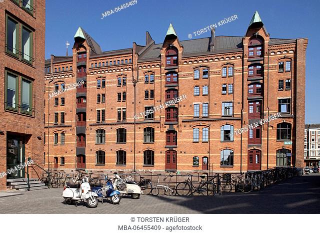 Historical warehouse, Speicherstadt / warehouse district, Hamburg, Germany