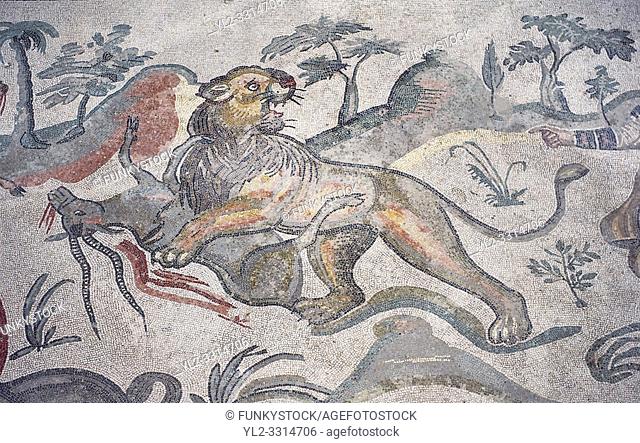 Ambulatory of the Great Hunt Roman mosaic, room no 28, at the Villa Romana del Casale, first quarter of the 4th century AD. Sicily, Italy