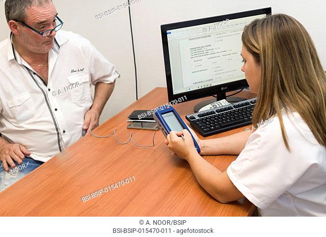 Reportage in the Pain Evaluation and Treatment service in Cimiez Hospital, Nice, France. The patient suffers from multiple sclerosis causing refractory...