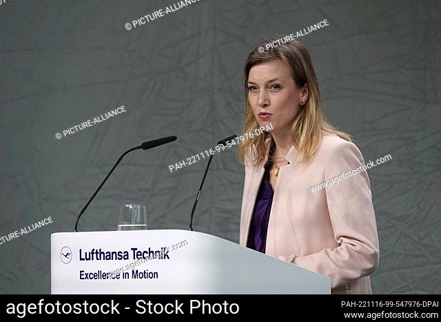 16 November 2022, Hamburg: Siemtje Möller (SPD), member of the German Bundestag and parliamentary state secretary at the Federal Ministry of Defense