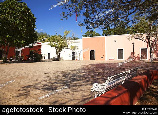 Colorful colonial buildings near Park Sisal-Parque Sisal at the historic center, Valladolid, Yucatan Province, Mexico, Central America