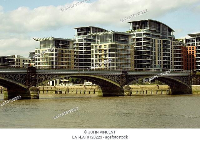 Battersea Bridge is a cast iron and granite five-span cantilever bridge crossing the River Thames in London, England. It is situated on a sharp bend in the...