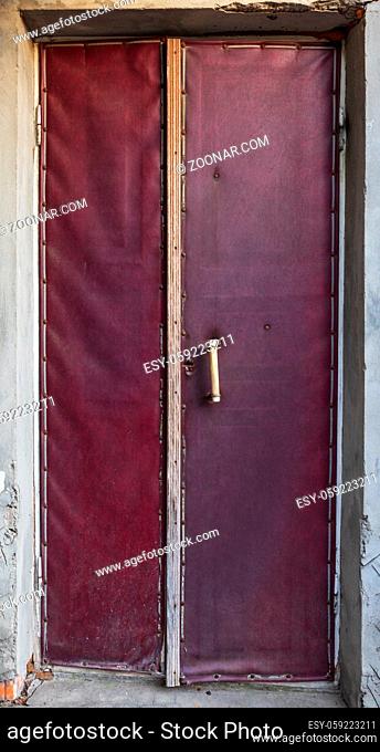 old entrance door to the room with a handle, full frame