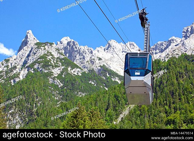 Karwendel cable car cable car to the Karwendel
