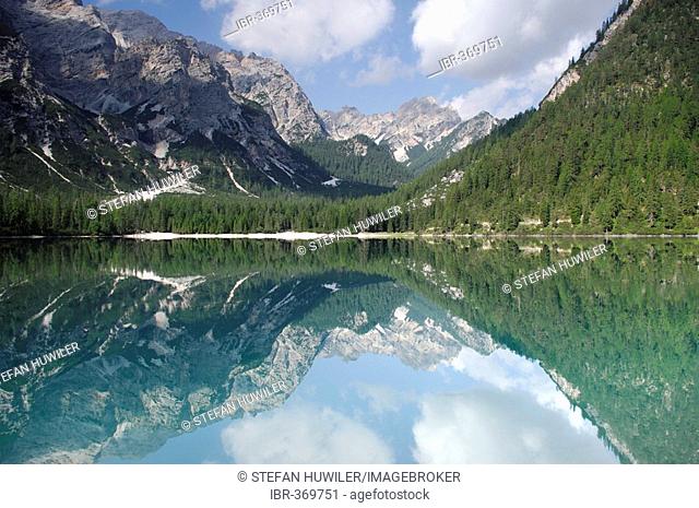 Pragser Wildsee, Lago di Braies, Puster Valley, South Tyrol, Italy
