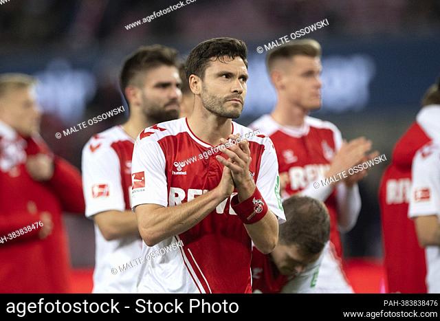 disappointede Koelner after the final whistle, Jonas HECTOR (K), football 1st Bundesliga, 14th matchday, FC Cologne (K) - Bayer Leverkusen (LEV) 1: 2 on...