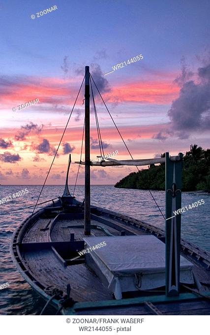 maldivian Dhoni in Sunset