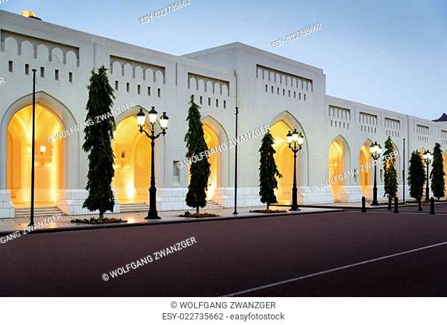 Place Sultan Qaboos Palace