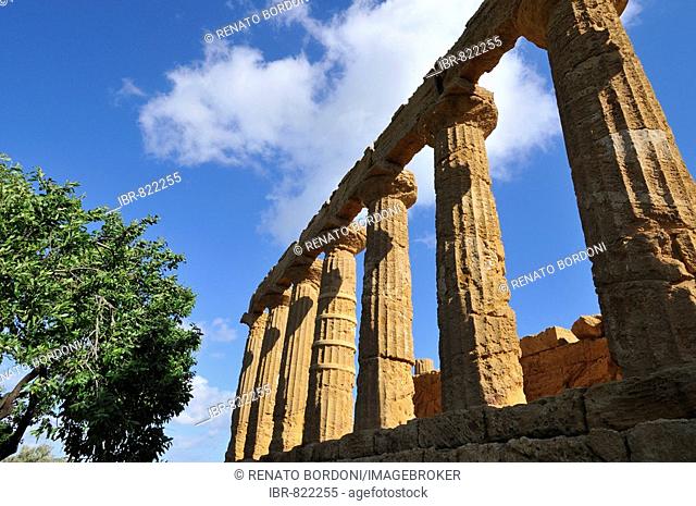 Hera Temple, Juno Lacinia Temple, Valle dei Templi, Valley of Temples, Agrigento, Sicily, Italy, Europe