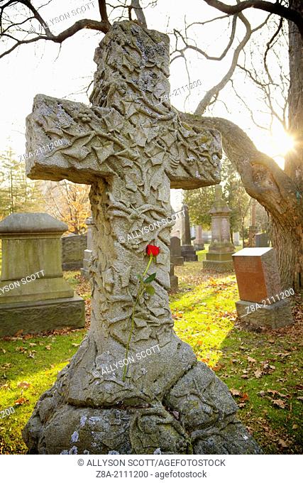 Stone cross headstone in Mount Pleasant Cemetery, Toronto, Ontario