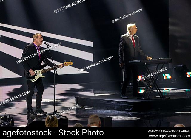 09 November 2023, Baden-Württemberg, Offenburg: The band ""Orchestral Manoeuvres in the Dark"" will be on stage during the recording of ""Die große Silvester...