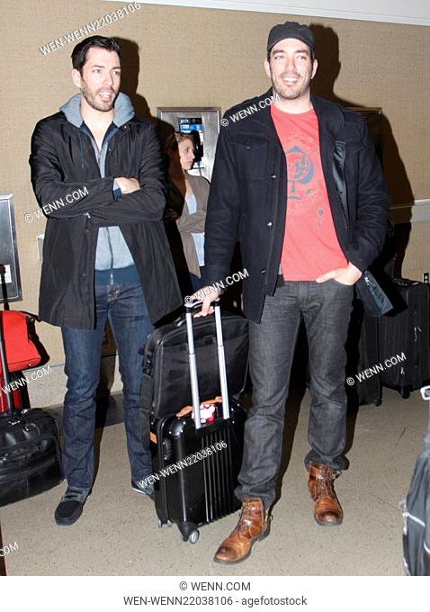 Twin brothers Jonathan and Drew Scott of HGTV series Property Brothers, arrive at Los Angeles International Airport (LAX) Featuring: Jonathan Scott