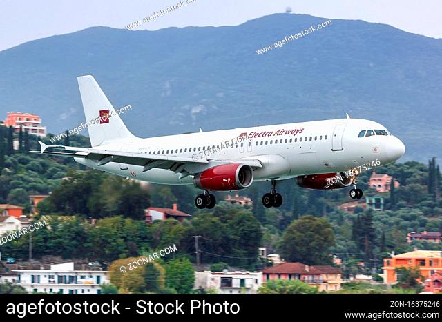 Korfu, Griechenland - 18. September 2020: Ein Airbus A320 Flugzeug der Electra Airways mit dem Kennzeichen LZ-EAA auf dem Flughafen Korfu (CFU) in Griechenland