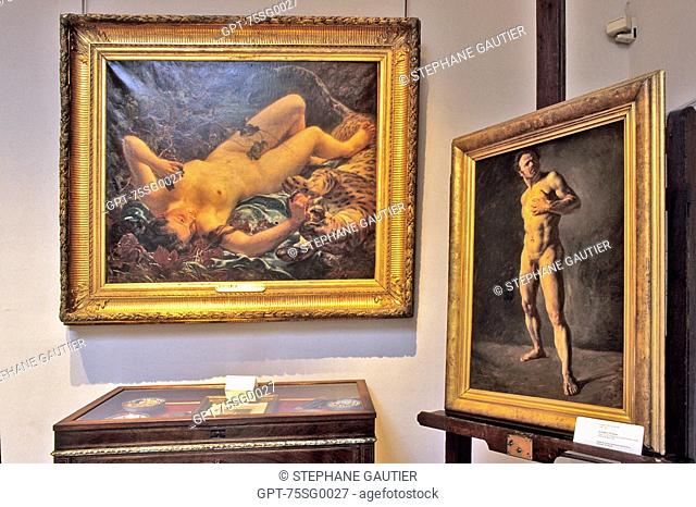 ATELIER IN EUGENE DELACROIX'S OLD HOUSE TRANSFORMED INTO A MUSEUM, PLACE DE FURSTENBERG, PARIS 6TH ARRONDISSEMENT, PARIS 75, FRANCE