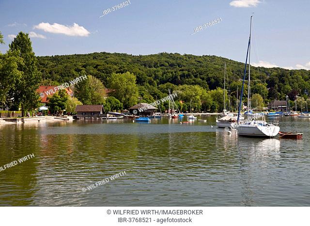 Boats on Ammersee Lake or Lake Ammer, Herrsching, Fünfseenland, Upper Bavaria, Bavaria, Germany