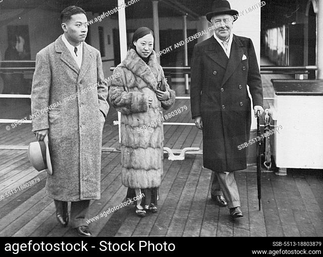 Pretty Chinese Princess Arrives In London, Dec. 14th.The Twenty - one year old sister of the Ex-Emperor of china and her husband have Arrived in England for a...