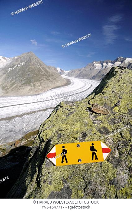 Switzerland, Valais, Western Europe, Jungfrau Region, Aletsch Glacier UNESCO world heritage site  Hiking trail sign between Bettmerhorn and Märjelensee