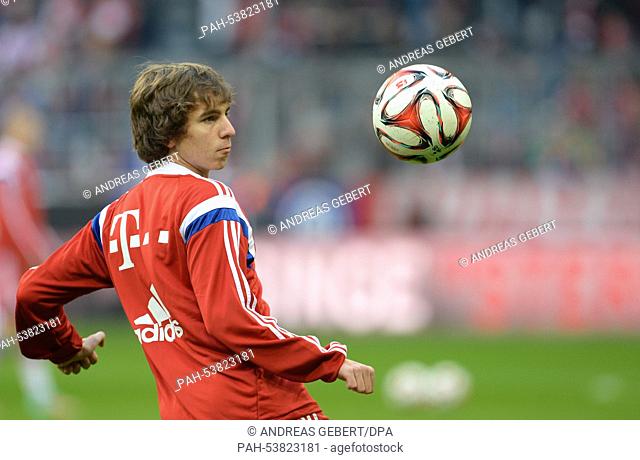 Munich's Gianluca Gaudino juggles the ball during the warming-up prior to the German Bundesliga soccer match between FC Bayern Munich and 1899 Hoffenheim at...