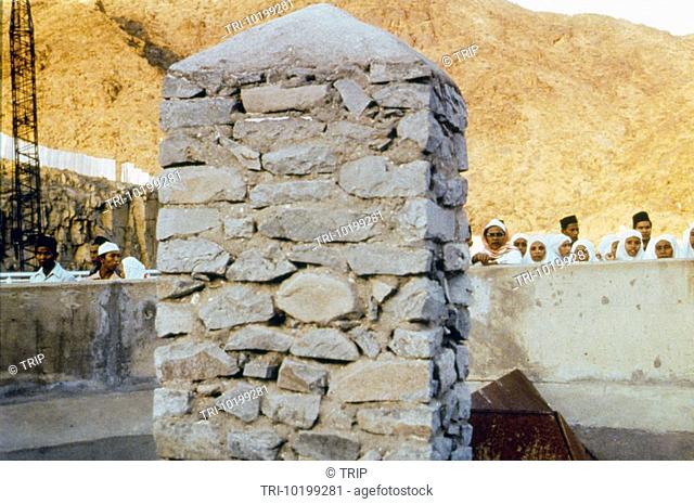 Makkah Saudi Arabia Hajj Pilgrims Stoning The Pillar