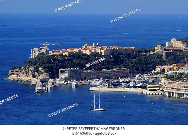 Old town rock with Oceanographic Museum, Cathedral and Ducal Palace, Port Hercule, Monaco, Côte d'Azur, Mediterranean, Europe
