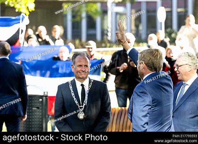 King Willem-Alexander of The Netherlands arrives at the Radboudumc in Nijmegen, on September 29, 2022, to open the new main building