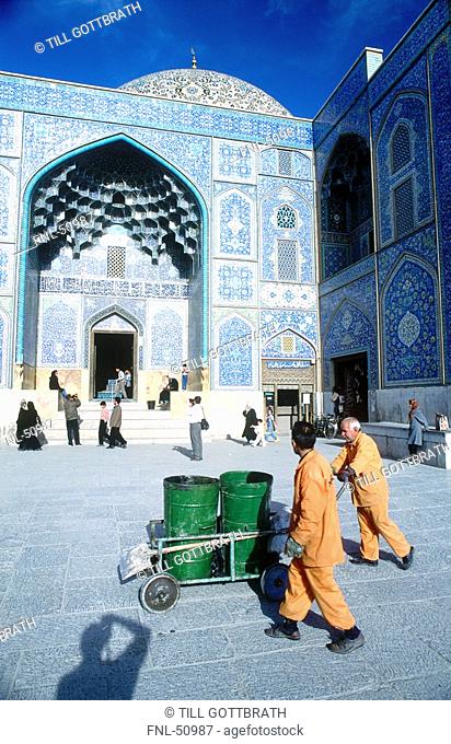 Garbage men in front of mosque, Shaikh Lotfollah Mosque, Esphahan, Iran