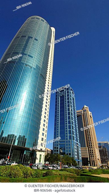 High rise towers, f.l.t.r. Park Place Tower, API World Tower, Fairmont Tower, Sheikh Zayed Road, Dubai, United Arab Emirates