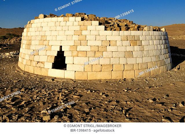 Restored 5000 year old stone tomb at Bat, UNESCO World Heritage Site, Hajar al Gharbi Mountains, Al Dhahirah region, Sultanate of Oman, Arabia, Middle East