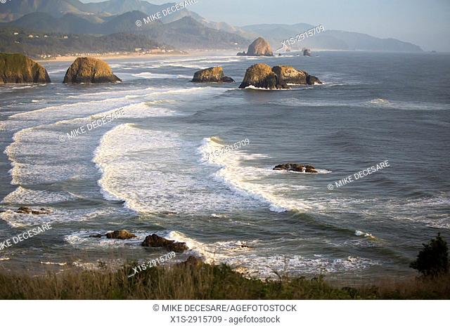 Dramatic Views of the Oregon Coast and Pacific Ocean from Chapman Point
