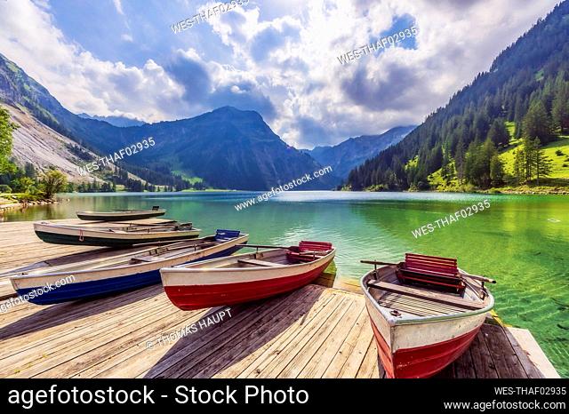 Rowboats left at edge of jetty on shore of¶ÿVilsalpsee¶ÿlake