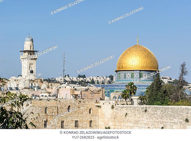 Dome of the Rock shrine on the Temple Mount and Western Wall (also called Kotel or Wailing Wall), Old Town of Jerusalem, Israel